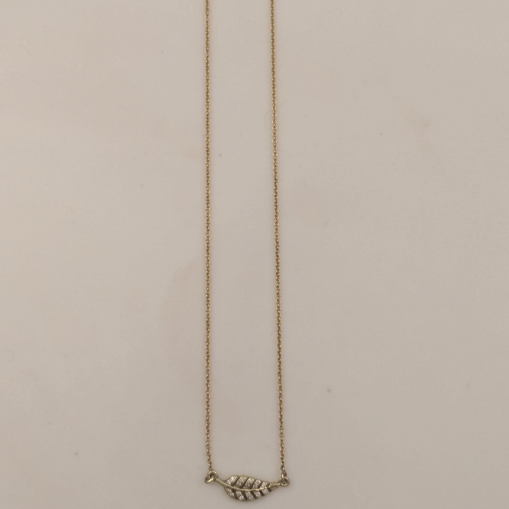 Jennifer Meyer Mini Diamond Leaf Necklace